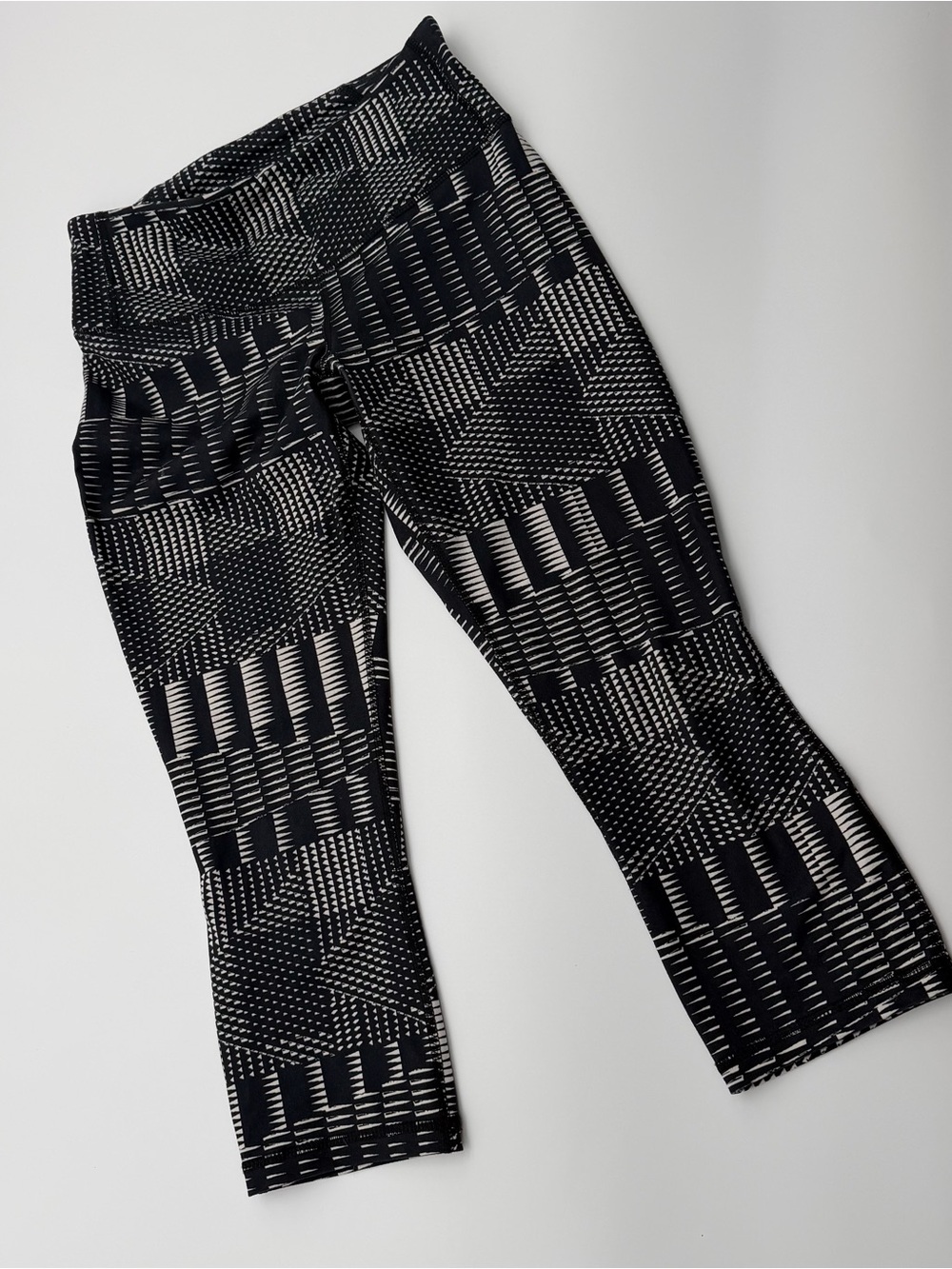 Patagonia Black & White Geometric Flare Leggings